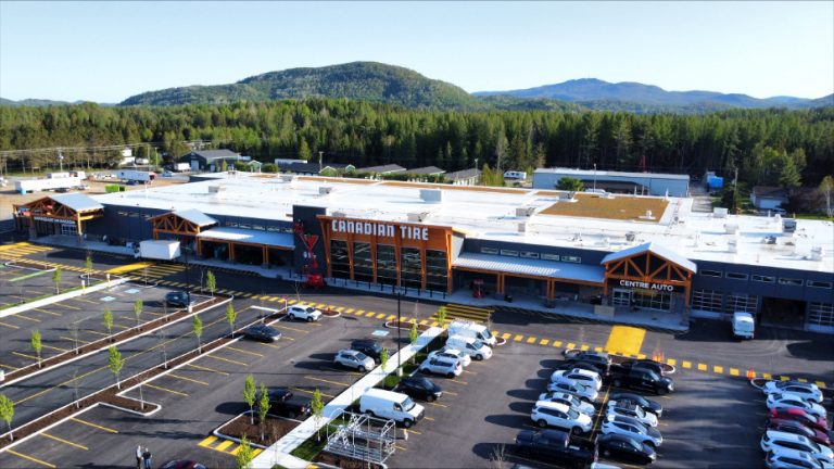 Ouverture du magasin Canadian Tire de Mont-Tremblant